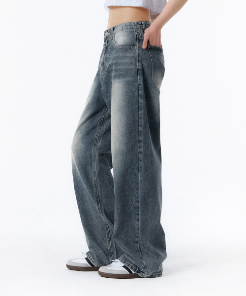RANDOMOFF（ランダムオフ）の「BTB : SERENO WASHING JEANS [STEEL BLUE]（デニムパンツ・レディース・ライトブルー・MEDIUM/LARGE/X-LARGE/X-SMALL/SMALL）」の2枚目の写真
