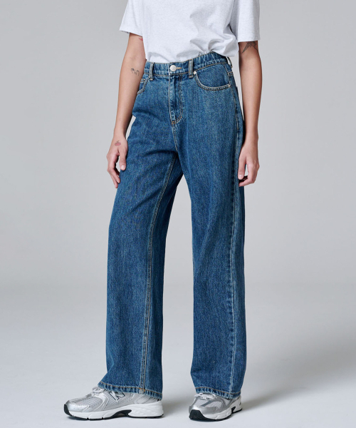 MALOUPE（マロップ）の「9133 レギュラーワイドデニムパンツ（ミディアムインディゴ）（デニムパンツ・レディース・ダークインディゴブルー・26/28/30）」の2枚目の写真