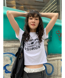 Majournee（マジョネ）の「CROCHET GRAPHIC T-SHIRT_WHITE（Tシャツ/カットソー）」