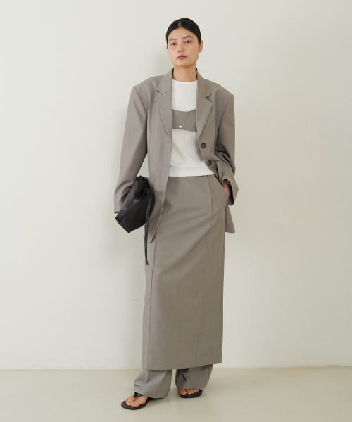 FROMWHERE(フロムウェア)の「Tucked Pencil Maxi Skirt Gray(スカート・レディース・その他・SMALL)」の1枚目の写真