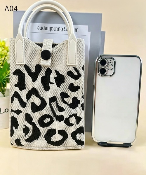 Miniministore(ミニミニストア)の「ミニショルダーバッグ 可愛いスマホポーチ(ショルダーバッグ・レディース・B/F/E/D/H/G/A/C・FREE)」の16枚目の写真
