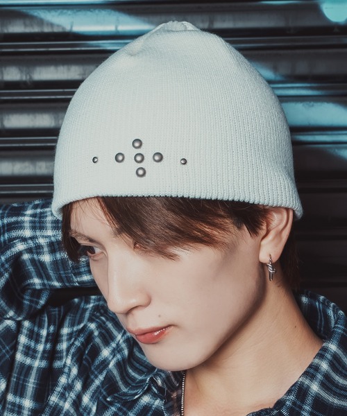 improves(インプローブス)の「スタッズ ニットキャップ(ニットキャップ/ビーニー・メンズ・ブラック/グレー/ホワイト・FREE)」の2枚目の写真