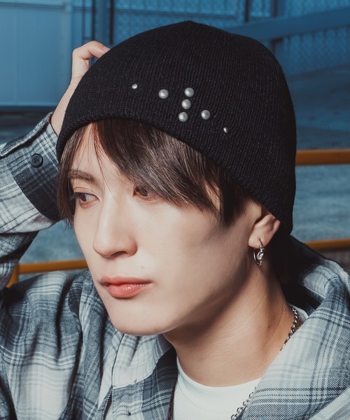 improves(インプローブス)の「スタッズ ニットキャップ(ニットキャップ/ビーニー・メンズ・ブラック/グレー/ホワイト・FREE)」の1枚目の写真