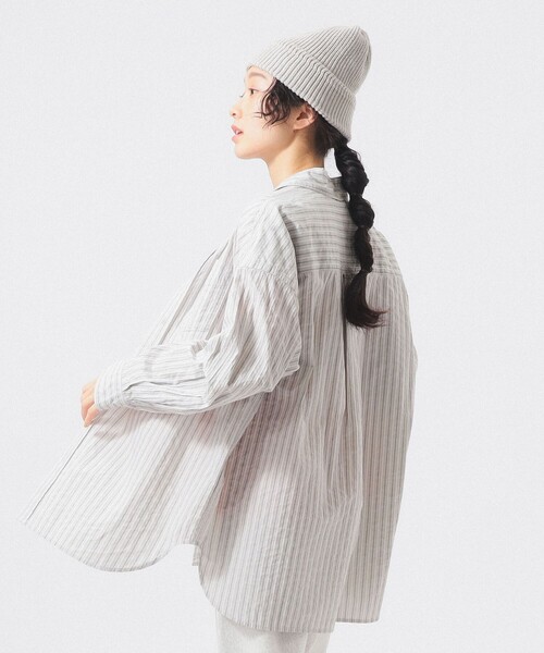 BEAMS BOY(ビームスボーイ)の「ドビー ストライプ ビッグ BDシャツ(シャツ/ブラウス・レディース・イエロー/グレー/ピンク・ONE SIZE)」の4枚目の写真