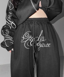 【 3color 】フロントレタリングロゴ刺繍ワイドスウェットパンツ / front lettering logo embroidery wide sweatpants