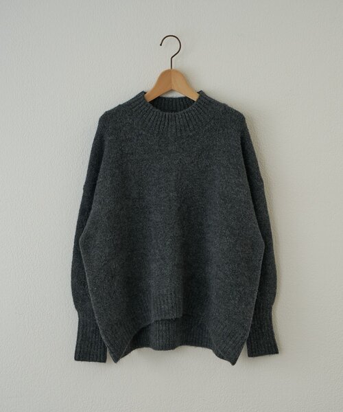 un dix cors（アンディコール）の「《デイリーに活躍◎》ヤクライクモックネックニット（ニット/セーター・レディース・チャコールグレー/モカ/レッド・FREE）」の4枚目の写真