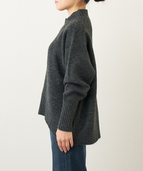 un dix cors（アンディコール）の「《デイリーに活躍◎》ヤクライクモックネックニット（ニット/セーター・レディース・チャコールグレー/モカ/レッド・FREE）」の7枚目の写真