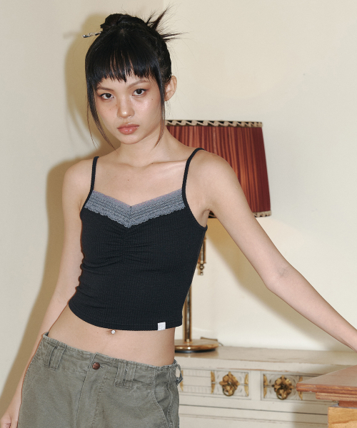 PLEASENOFOLLOW(プリーズノーフォロー)の「Hanni Lace Sleeveless Top (New Black)(Tシャツ/カットソー・レディース・その他・FREE)」の1枚目の写真
