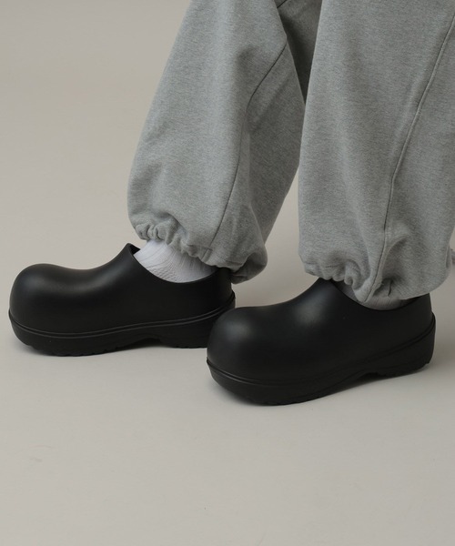 LAND MUSEUM（ランドミュージアム）の「【女性用サイズあり】LAND MUSEUM／ラウンドライトスリッポン（スリッポン・メンズ・ブラック・X-SMALL/MEDIUM/SMALL/LARGE）」の3枚目の写真