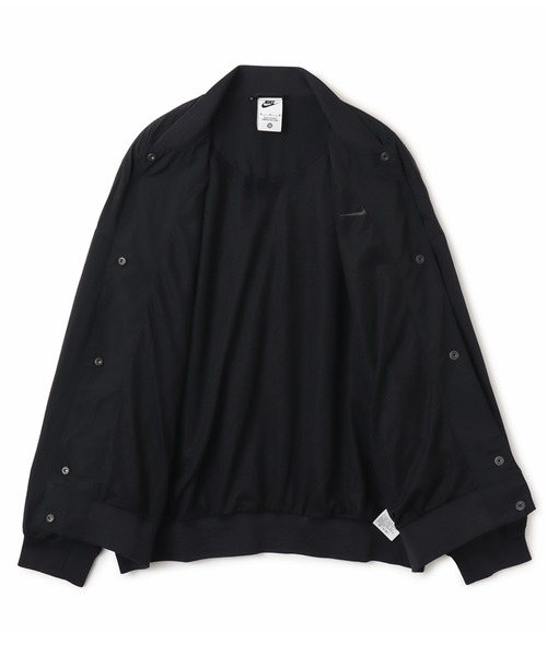 NIKE(ナイキ)の「NIKE AS W NSW HBR VARSITY JKT / ナイキ ウィメンズ NSW ハイブリッド ヴァーシティ ジャケット 【SP】(ナイロンジャケット・レディース・グリーン/ブラック・S/M/L)」の15枚目の写真