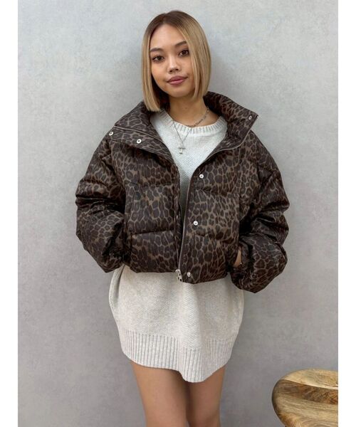 EVRIS（エヴリス）の「2WAYエアリークロップドブルゾン（ダウンジャケット/コート・レディース・その他1/ブラック・FREE）」の3枚目の写真