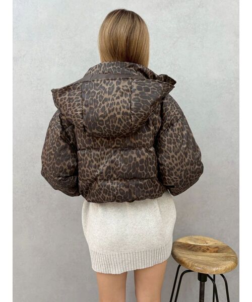 EVRIS（エヴリス）の「2WAYエアリークロップドブルゾン（ダウンジャケット/コート・レディース・その他1/ブラック・FREE）」の8枚目の写真