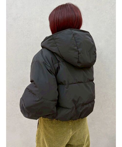 EVRIS（エヴリス）の「2WAYエアリークロップドブルゾン（ダウンジャケット/コート・レディース・その他1/ブラック・FREE）」の17枚目の写真