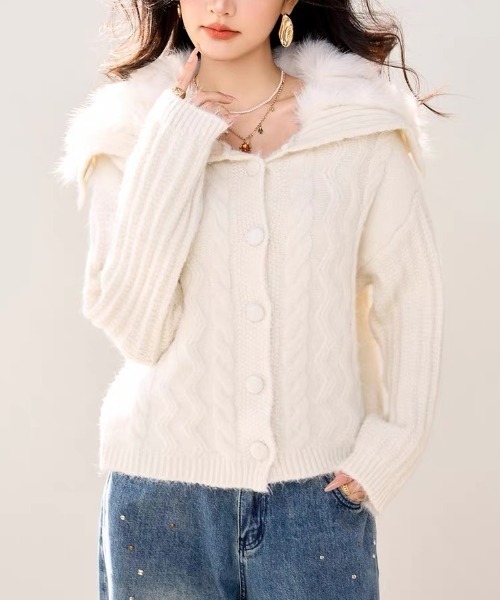 gossip！ロサンゼルス（ゴシップロサンゼルス）の「ふわふわ セーラーネック ケーブル編みゆったりニットカーディガン（カーディガン/ボレロ・レディース・ブラウン/ホワイト/グレー・FREE）」の15枚目の写真