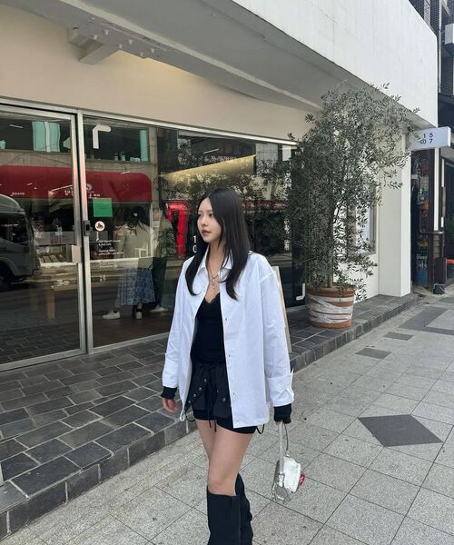 SUARE(スアレ)の「デイリーストリングバイオシャツ - 4カラー(シャツ/ブラウス・レディース・ホワイト/ライトイエロー/スカイブルー/ネイビー・MEDIUM/LARGE/X-LARGE)」の8枚目の写真