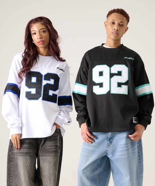 FUBU（ フブ）の「FUBU フブ ブランド Football Shirt / フットボールシャツ ゲームシャツ（Tシャツ/カットソー・メンズ・ホワイト/レッド/ブラック・M/L/XL/XXL）」の4枚目の写真