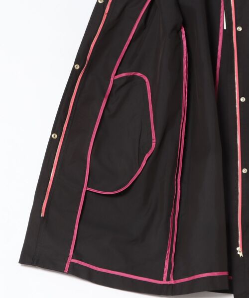 Q（キュー）の「ノーカラーツイルコート（ノーカラーコート・レディース・ベージュ/ブラック・MEDIUM）」の16枚目の写真