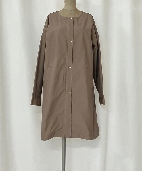 Q（キュー）の「ノーカラーツイルコート（ノーカラーコート・レディース・ベージュ/ブラック・MEDIUM）」の12枚目の写真