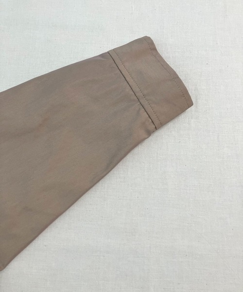 Q（キュー）の「ノーカラーツイルコート（ノーカラーコート・レディース・ベージュ/ブラック・MEDIUM）」の11枚目の写真