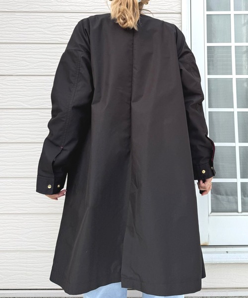 Q（キュー）の「ノーカラーツイルコート（ノーカラーコート・レディース・ベージュ/ブラック・MEDIUM）」の6枚目の写真