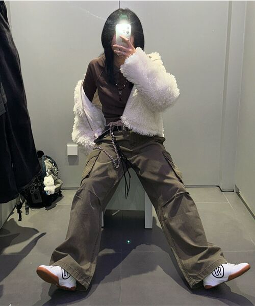 MUSINSA STANDARD WOMAN（ムシンサスタンダードウーマン）の「ウィメンズ シンセティック フラッフィ ファージャケット [クリーム]（ムートンコート・レディース・その他・S/M）」の9枚目の写真