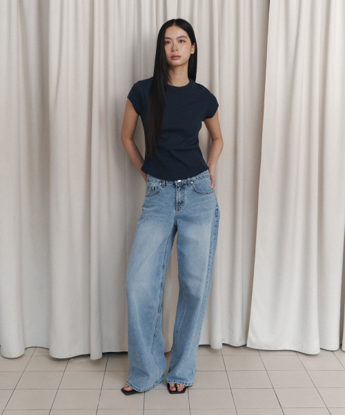 CURETTY(キュリティ)の「C 90S LINE BASIC T-SHIRT_NAVY(Tシャツ/カットソー・レディース・ネイビー・M/S)」の5枚目の写真