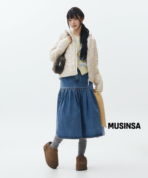 AMESWORLDWIDE（アメスワールドワイド）の「AMES FUR SHOULDER BAG CHARCOAL（ショルダーバッグ・レディース・その他・FREE）」の4枚目の写真
