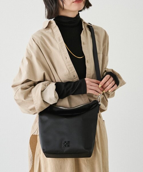 russet(ラシット)の「【撥水】スタンダードミニショルダーバッグ <クラウズナイロン>(ショルダーバッグ・レディース・ライトグレー/ブラック/ブルー系その他/ピンクベージュ/ベージュ・FREE)」の9枚目の写真
