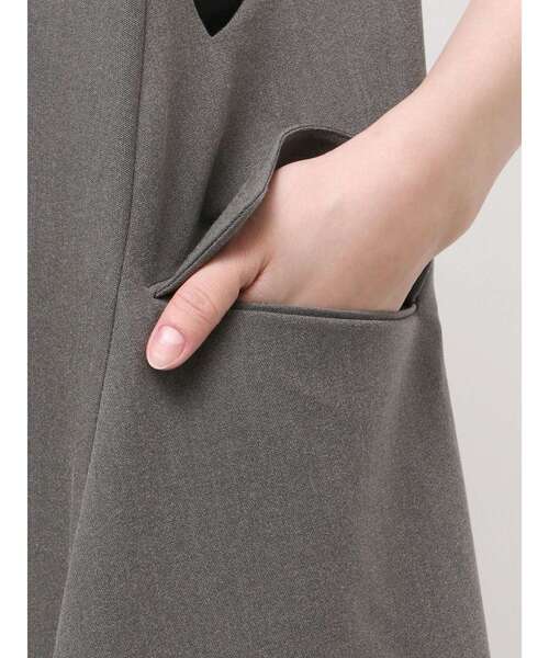ELENDEEK（エレンディーク）の「バックベルトAラインワンピース（ワンピース・レディース・ブラック/アイボリー/グレー・02/01）」の20枚目の写真