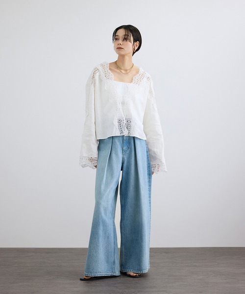 SALON adam et rope'(サロン アダム エ ロペ)の「【WEB限定】フロントタックデニムパンツ(デニムパンツ・レディース・サックスブルー/ブルー系その他4・M/S)」の12枚目の写真