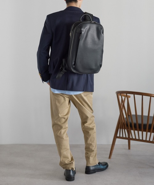 GUSCIO UOMO（グッシオ ウォーモ）の「【グッシオ　ウォーモ】牛革ビジネスリュック　スプリットレザー　通勤通学（ビジネスバッグ・メンズ・ダークグリーン/ブラック系その他/ネイビー/ブラック・FREE）」の10枚目の写真
