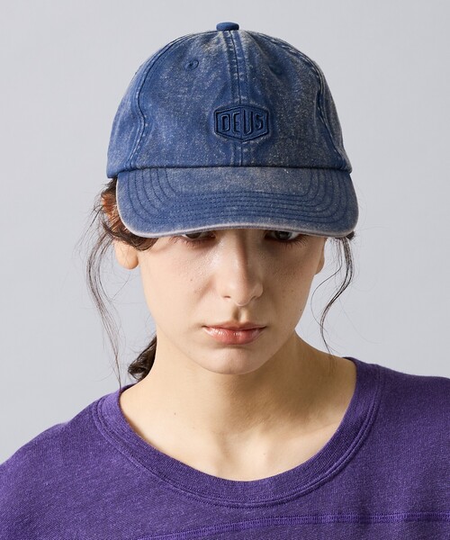 DEUS EX MACHINA(デウスエクスマキナ)の「【Deus Ex Machina / デウスエクスマキナ】 Shield Garment Dyed Dad Cap / キャップ / 帽子 / ユニセックス(キャップ・メンズ・ブルー/ブルー系その他/ブラック・フリー)」の2枚目の写真