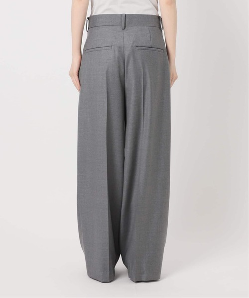 Deuxieme Classe(ドゥーズィエムクラス)の「*Tapered タックパンツ(スラックス・レディース・グレー/ベージュ系その他/ベージュ・36/38/34)」の13枚目の写真