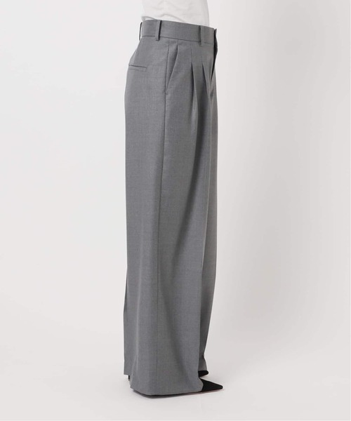 Deuxieme Classe(ドゥーズィエムクラス)の「*Tapered タックパンツ(スラックス・レディース・グレー/ベージュ系その他/ベージュ・36/38/34)」の14枚目の写真