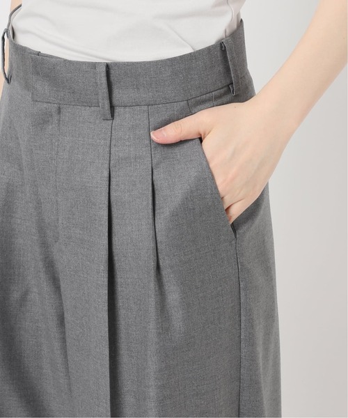 Deuxieme Classe(ドゥーズィエムクラス)の「*Tapered タックパンツ(スラックス・レディース・グレー/ベージュ系その他/ベージュ・36/38/34)」の17枚目の写真