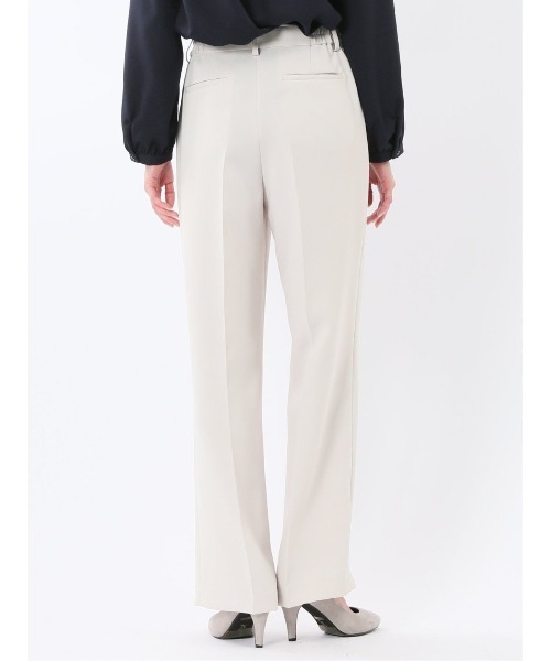 m.f.editorial（エムエフエディトリアル）の「【ストレッチ UV ウォッシャブル】m.f.エディトリアル レディース トリアセライク ワイドパンツ ライトグレー(セットアップ可能)（スーツパンツ・レディース・ライトグレー・X-LARGE/LARGE/MEDIUM/S）」の4枚目の写真