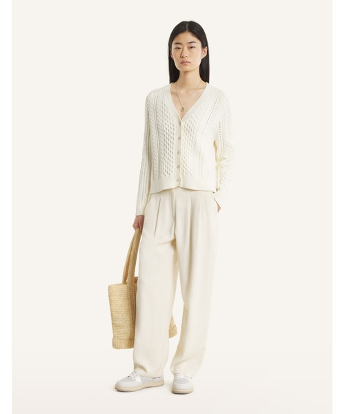 Maison Kitsune(メゾンキツネ)の「CABLE KNIT CARDIGAN(カーディガン/ボレロ・レディース・アイボリー・S/XS/M/L)」の4枚目の写真