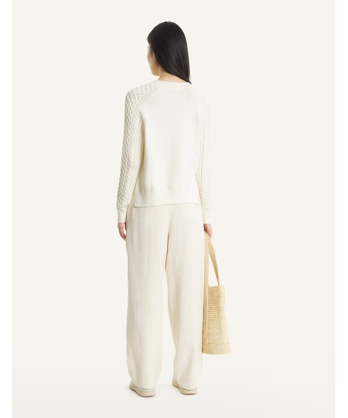 Maison Kitsune(メゾンキツネ)の「CABLE KNIT CARDIGAN(カーディガン/ボレロ・レディース・アイボリー・S/XS/M/L)」の5枚目の写真