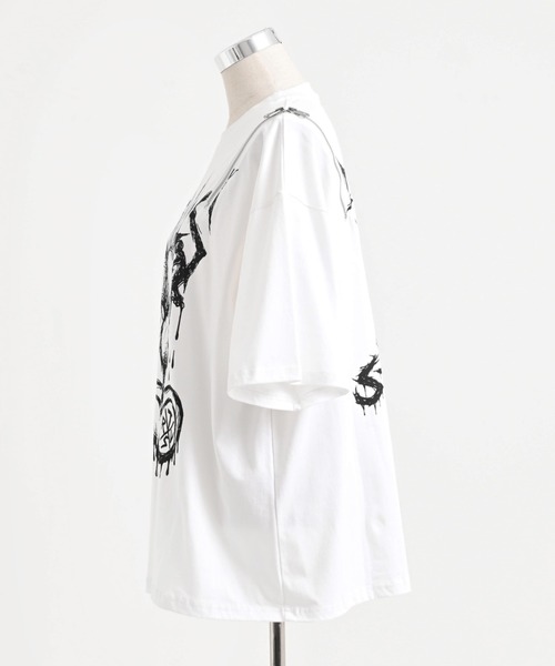 TRAVAS TOKYO（トラバス トウキョウ）の「『TRAVAS TOKYO/トラバス トーキョー』ショルダーZIPくまプリントTシャツ（Tシャツ/カットソー・レディース・ホワイト/ブラック・FREE）」の19枚目の写真