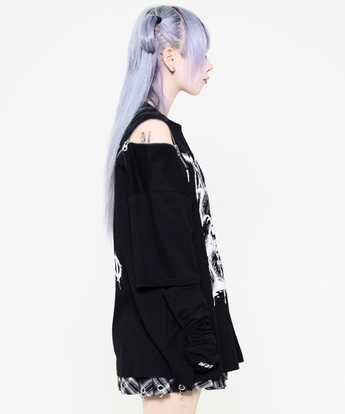 TRAVAS TOKYO（トラバス トウキョウ）の「『TRAVAS TOKYO/トラバス トーキョー』ショルダーZIPくまプリントTシャツ（Tシャツ/カットソー・レディース・ホワイト/ブラック・FREE）」の5枚目の写真