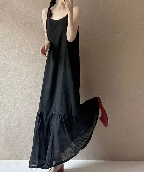 SallyLunn(サリーラン)の「切り替えギャザーキャミソールワンピース(ワンピース・レディース・ブラック/ホワイト・LARGE/MEDIUM)」の6枚目の写真