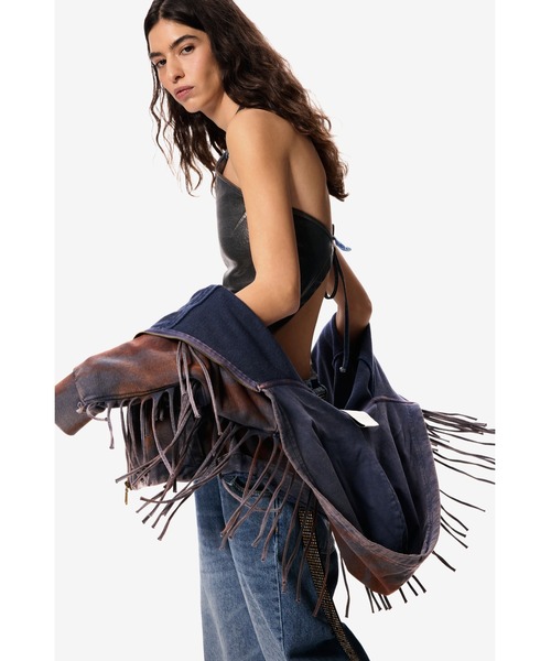 Desigual（デシグアル）の「【Desigual×MASHA POPOVA】メタリック ハルターネック ノースリーブブラウストップ（チューブトップ・レディース・ブルー・L/S）」の4枚目の写真