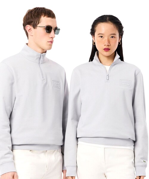 LACOSTE（ラコステ）の「ハイネックエンボスハーフジップスウェットシャツ（スウェット・メンズ・ライトグレー/ネイビー・XS/M/L/S）」の2枚目の写真