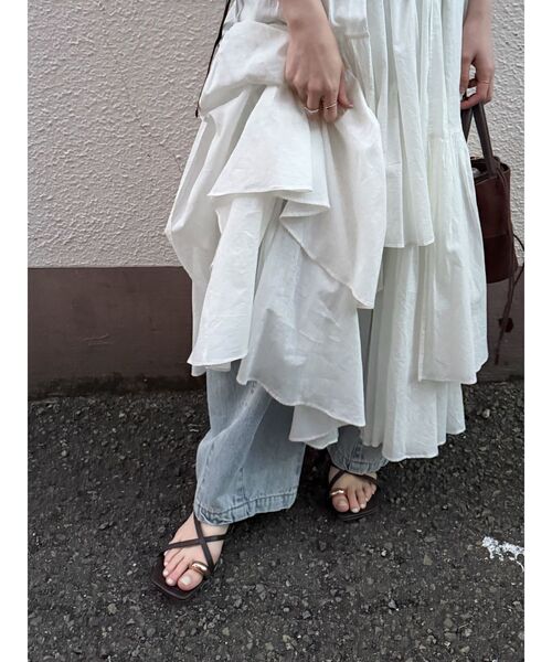 LAGUNAMOON（ラグナムーン）の「メタルリングストラップサンダル（サンダル・レディース・ブラウン/オレンジ・SMALL/MEDIUM）」の9枚目の写真