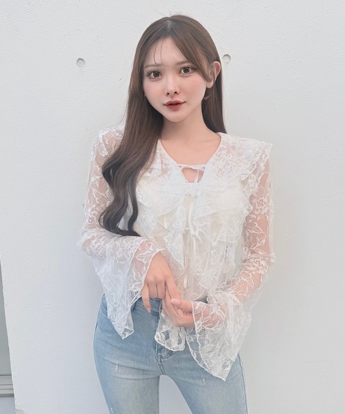 NOMAE(ノーマエ)の「ラッフルリボンブラウス(シャツ/ブラウス・レディース・ホワイト/ブルー系その他/ブラック・FREE)」の2枚目の写真