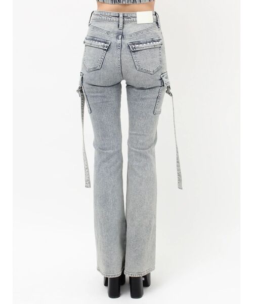 GYDA(ジェイダ)の「ハイウエストsacred edge cross ZIPデザインフレアデニムパンツ【セットアップ着用可能】(デニムパンツ・レディース・インディゴブルー/ライトブルー・MEDIUM/SMALL/X-SMALL)」の8枚目の写真