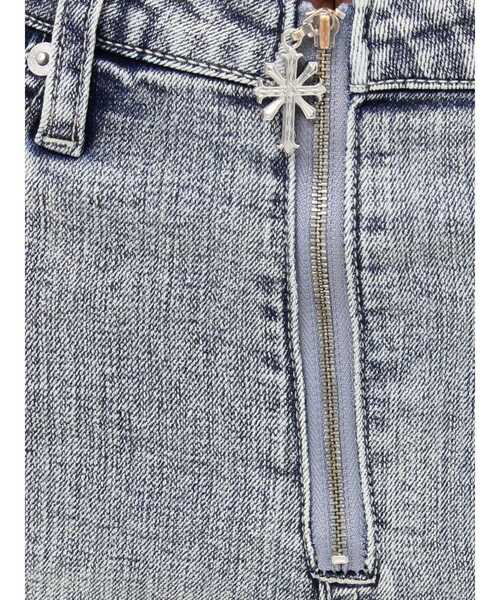 GYDA(ジェイダ)の「ハイウエストsacred edge cross ZIPデザインフレアデニムパンツ【セットアップ着用可能】(デニムパンツ・レディース・インディゴブルー/ライトブルー・MEDIUM/SMALL/X-SMALL)」の17枚目の写真