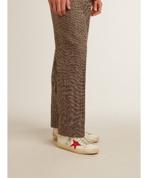 GOLDEN GOOSE(ゴールデングース)の「Super-Star ナッパレザー レザースター(レッド)&ヒールタブ(クリーム)(スニーカー・メンズ・ホワイト×レッド・40/41/42/44/43)」の2枚目の写真