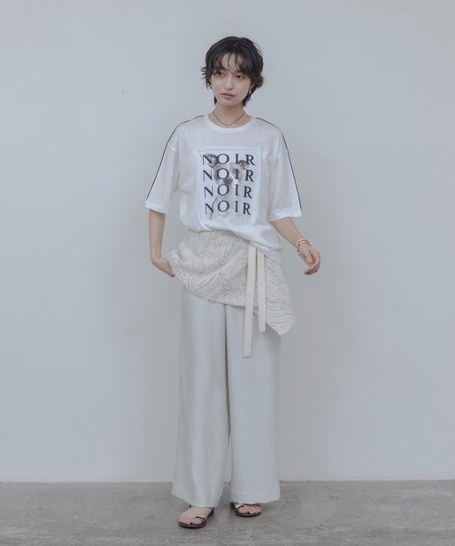 Eimee Law(エイミーロウ)の「アニマルフォト&刺繍ptメロウシアーTシャツ(Tシャツ/カットソー・レディース・サックスブルー/スミクロ/ライトイエロー/オフホワイト・FREE)」の5枚目の写真