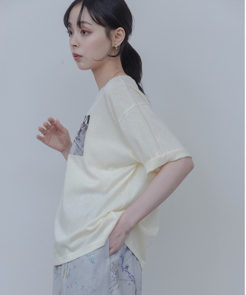 Eimee Law(エイミーロウ)の「アニマルフォト&刺繍ptメロウシアーTシャツ(Tシャツ/カットソー・レディース・サックスブルー/スミクロ/ライトイエロー/オフホワイト・FREE)」の17枚目の写真